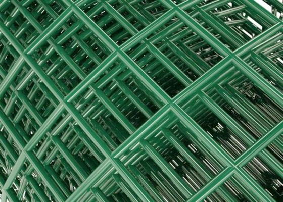 Verde 25m Pvc Rivestito Rotoli di maglia di filo Telaio di hardware con bordo retto per recinzioni