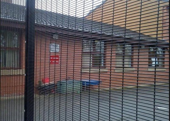 anti di salita 8# 358 rete la saldatura galvanizzata foro Mesh Sheet Rust Resistance di 13x75mm