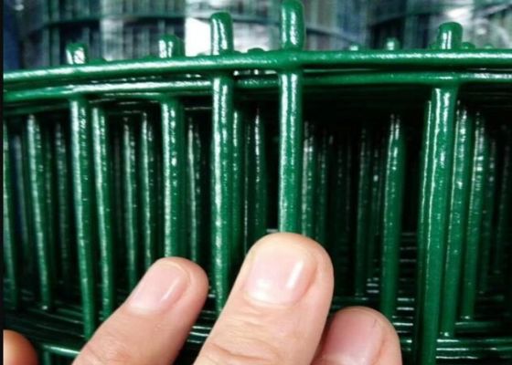 il PVC di verde 3Fts ha ricoperto il recinto Roll Rustproof di Mesh Fencing Rolls Wire Garden del cavo