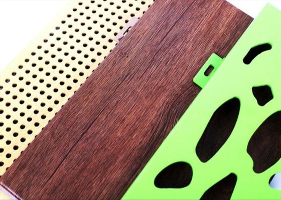 Rivestimento di alluminio perforato del fluorocarburo del piatto della facciata di anti umidità
