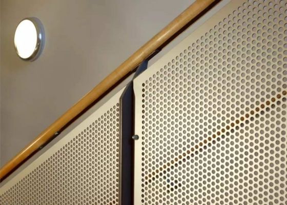 protezione dell'ambiente dello strato di alluminio perforato decorativo di 6mm - di 0.5mm