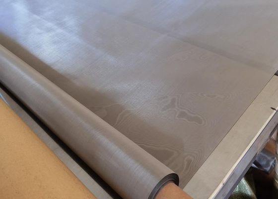 Schermo a maglia di acciaio inossidabile flessibile in rotoli con vari tipi di tessuto per l'uso di filtraggio industriale