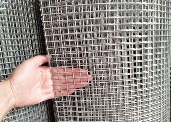 15m 20m 30m Stainless Steel Welded Wire Mesh Usato come gabbia o recinzione per pollame