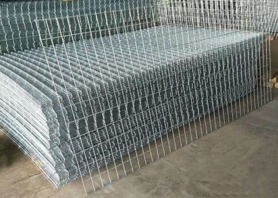 4' x 8' maglia galvanizzata di filo saldato con maglia uniforme per il rinforzo
