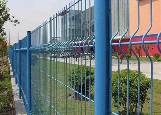 Acciaio al carbonio PVC rivestito con maglia di filo saldato antirruggine per recinzione di sicurezza