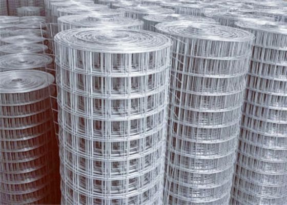Superficie galvanizzata resistente all' arrugginimento Saldato Rulli di recinzione a filo 1.5 mm di diametro
