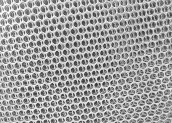 Griglia di schermo filtrante ad alta durata su misura con tecnica perforata