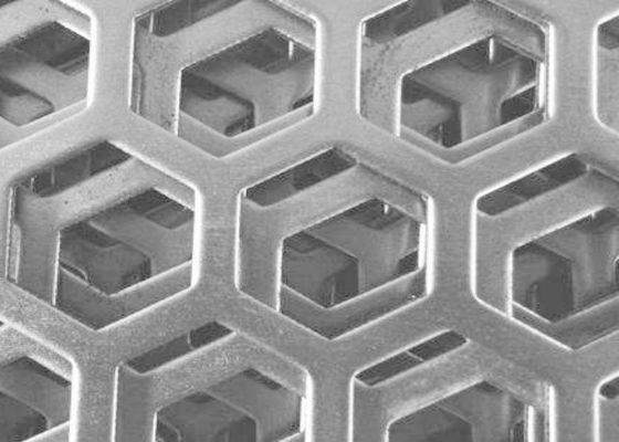Griglia di schermo filtrante ad alta durata su misura con tecnica perforata