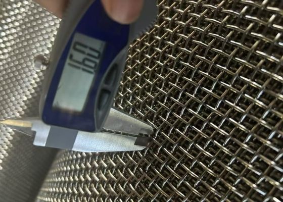 Tipo di tessuto schermo a maglia di acciaio inossidabile di tessuto semplice per lo screening e il filtraggio acido/alcali Larghezza 0,03m-6,5m