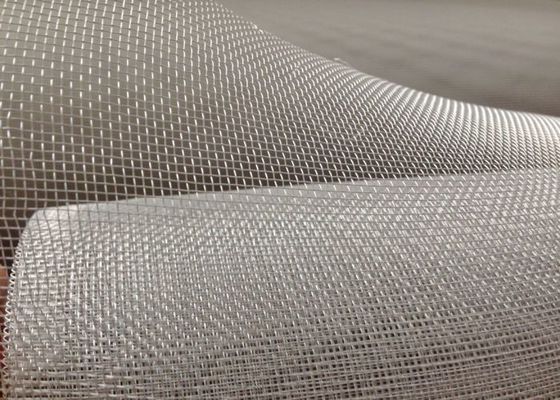 Resistenza alla corrosione ASTM E2016 Standard Woven Metal Screen Heavy Impact Resistant Raw Edge Preparation