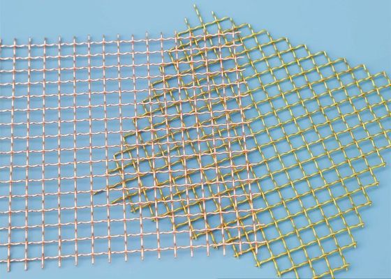 Schermo a maglia di filo tessuto curvo a capo piatto con costruzione resistente alla corrosione