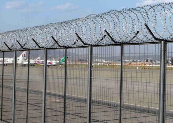cavo rivestito di plastica 5.2m Mesh Panels Airport Security Mesh di 4.0m che recinta i pannelli