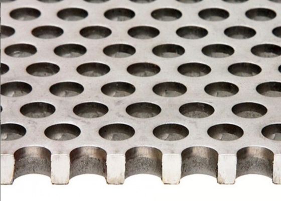 16/65 di foro rotondo perforato spesso della lamina di metallo di mn di mn Q355B 1mm ha perforato lo strato