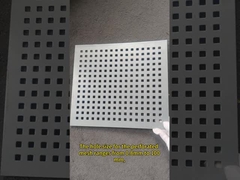Fabbricazione di pannelli di lamiere metalliche perforate anodizzate di qualità superiore per applicazioni personalizzate
